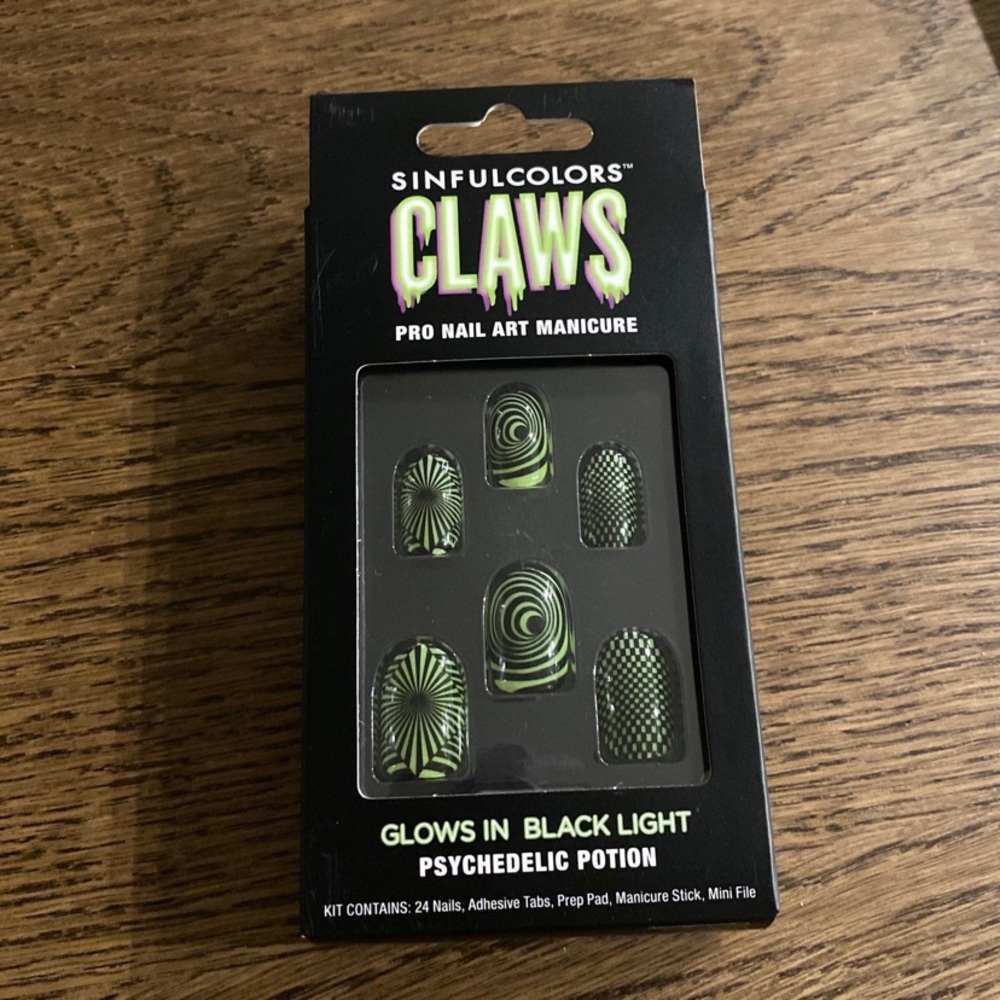 SinfulColors Claws, Halloween Press On Nails-Psychedelic Potion